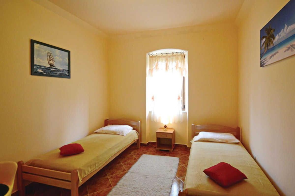 Villa Ana لابين المظهر الخارجي الصورة